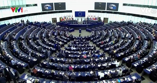 EU thông qua nghị quyết cấm vận toàn bộ đối với Nga