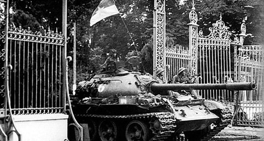 Kỷ niệm 47 năm giải phóng miền Nam, thống nhất đất nước