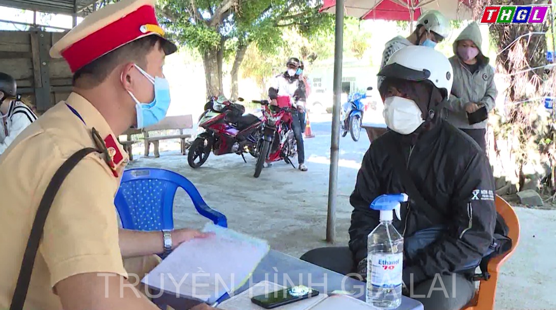 Gia Lai tăng cường đảm bảo trật tự an toàn giao thông trên các tuyến quốc lộ