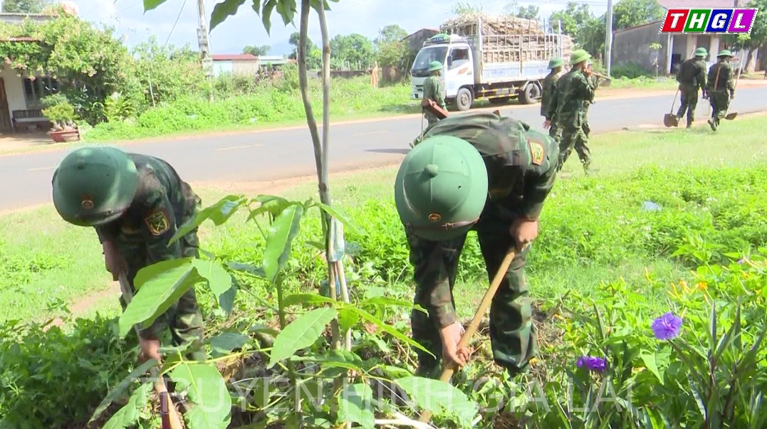Tiểu đoàn 1 Trung đoàn 48 sư 320 quân đoàn 3 làm công tác dân vận- đoàn kết quân dân