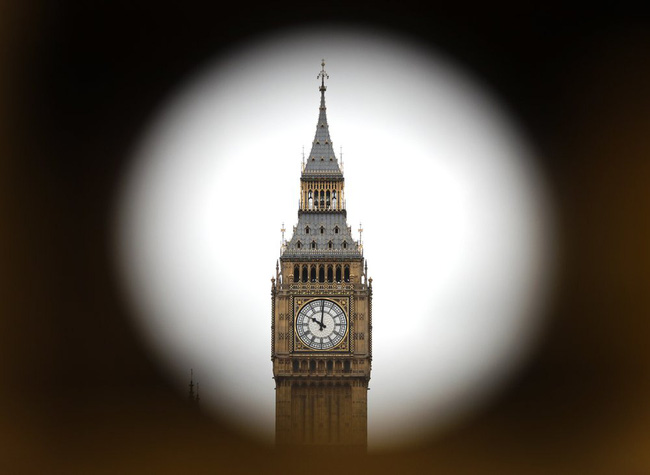 Đồng hồ Big Ben nổi tiếng chuẩn bị hoạt động, tiếng chuông sẽ sớm ngân vang trở lại