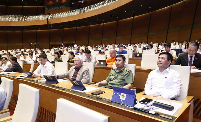 Ngày 25/5, Quốc hội thảo luận về dự án Luật Điện ảnh (sửa đổi)