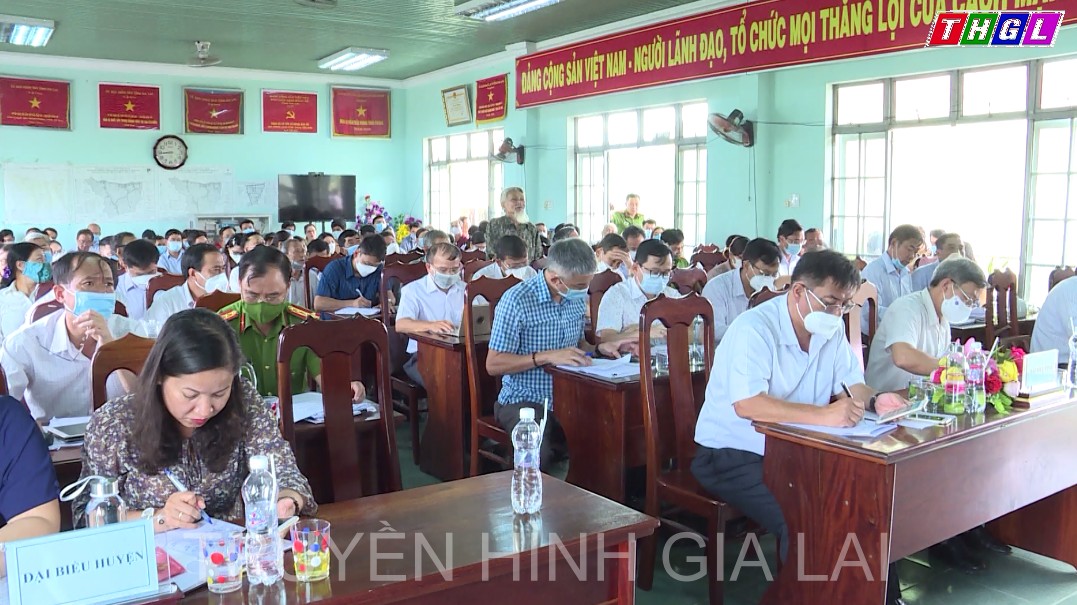 Đoàn đại biểu Quốc hội tỉnh Gia Lai tiếp xúc cử tri huyện Đak Pơ