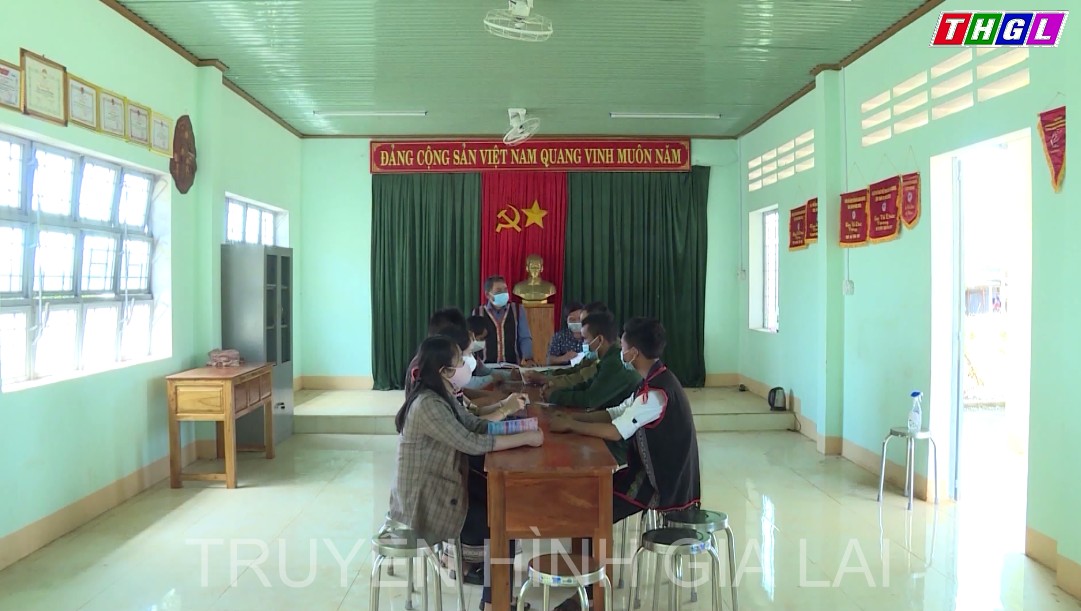 Gương sáng già làng Vốt