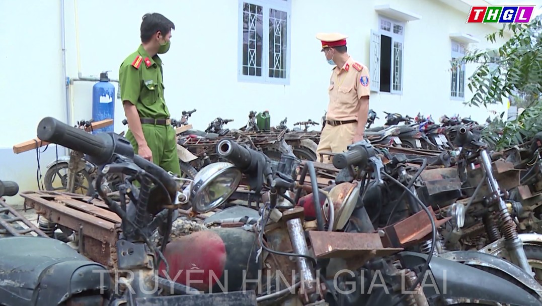 Tiềm ẩn tai nạn giao thông từ các xe máy độ chế tại Gia Lai