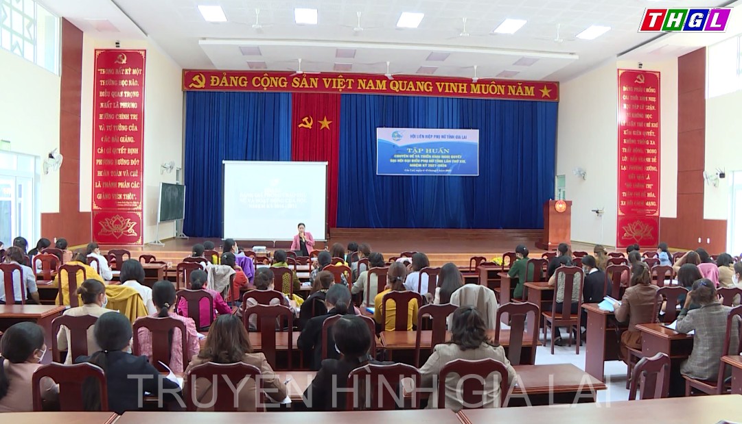 Tập huấn chuyên đề và Nghị quyết Đại hội đại biểu phụ nữ tỉnh lần thứ XIV, nhiệm kỳ 2021-2026