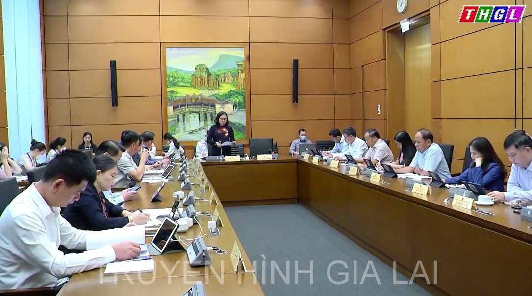 Quốc hội tiếp tục phiên thảo luận tổ