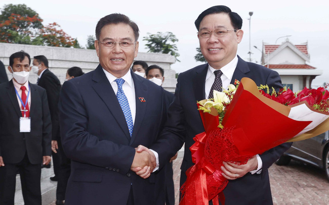 Vun đắp mối quan hệ thủy chung Việt Nam – Lào