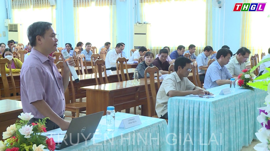 Đoàn Đại biểu Quốc hội tỉnh Gia Lai tiếp xúc cử tri huyện Kông Chro và huyện Mang Yang