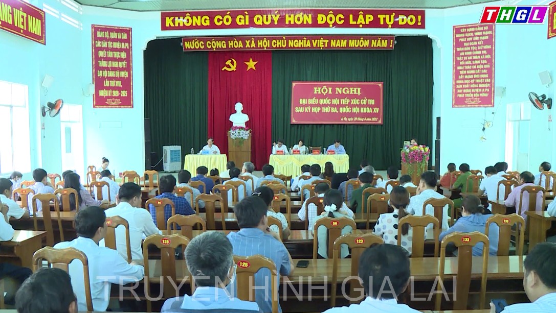 Đoàn đại biểu Quốc hội tỉnh Gia Lai tiếp xúc cử tri huyện Ia Pa