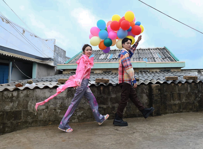 Phương Ly tung MV đẹp như mơ, kết hợp cùng JustaTee