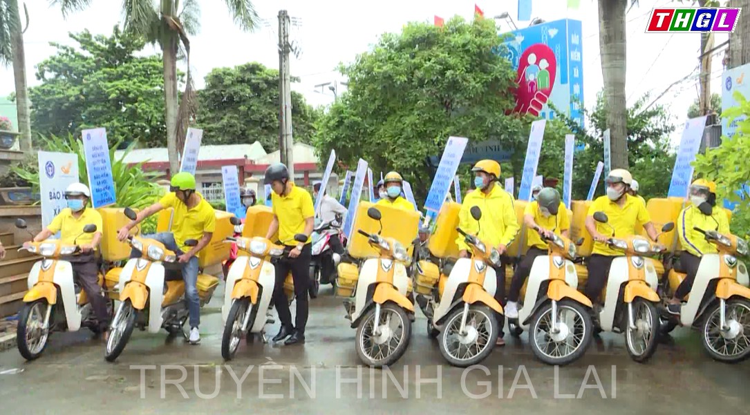 Lễ ra quân hưởng ứng Ngày BHYT Việt Nam