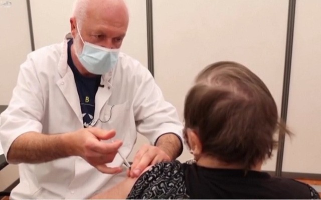 Châu Âu chuẩn bị ứng phó nguy cơ bùng dịch COVID-19