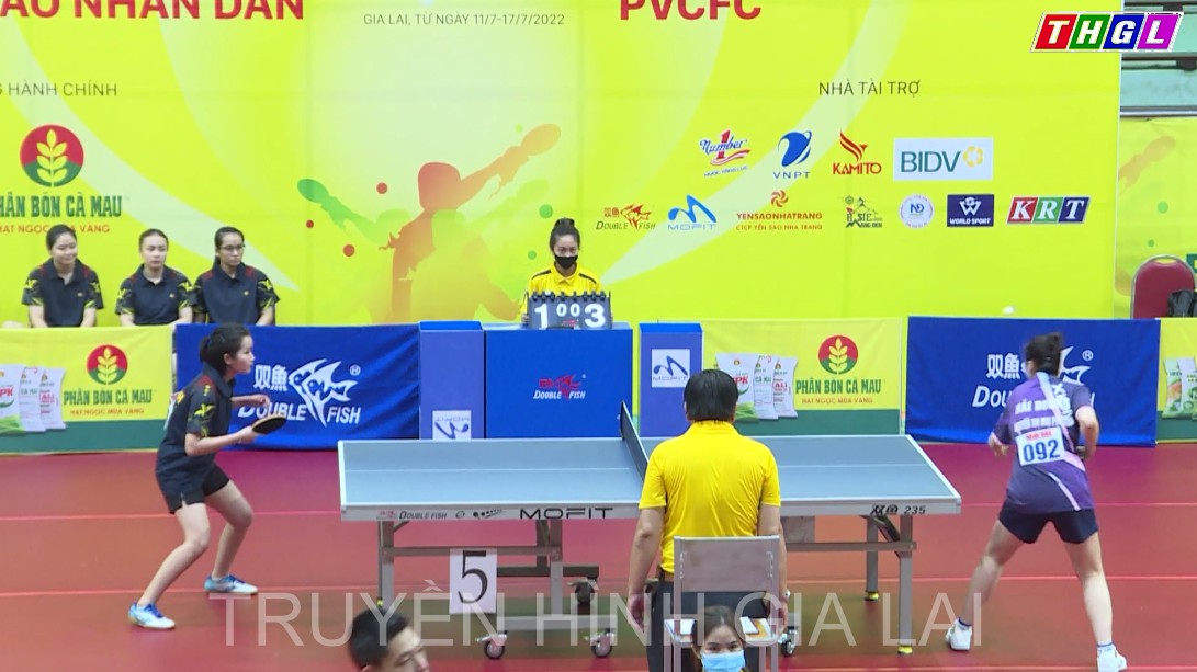 Chính thức khởi tranh Giải vô địch bóng bàn Quốc gia Báo Nhân dân