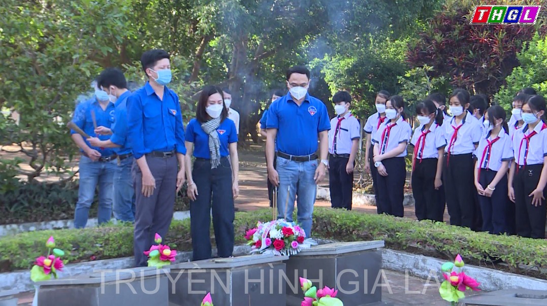 Tuổi trẻ tỉnh Gia Lai với các hoạt động “Uống nước nhớ nguồn”