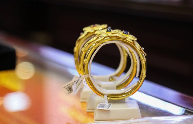 Giá vàng giảm hơn 3 triệu đồng