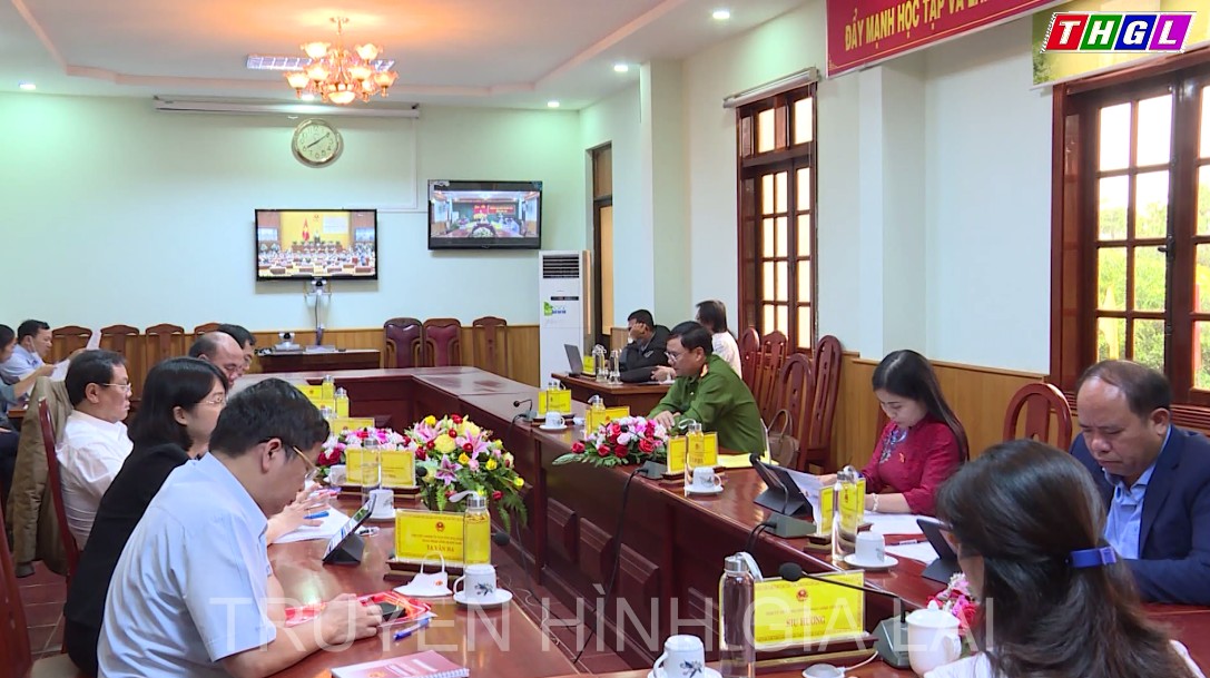 Quốc hội tiến hành Phiên chất vấn và trả lời chất vấn đối với Bộ trưởng Bộ Văn hóa Thể thao và Du lịch.