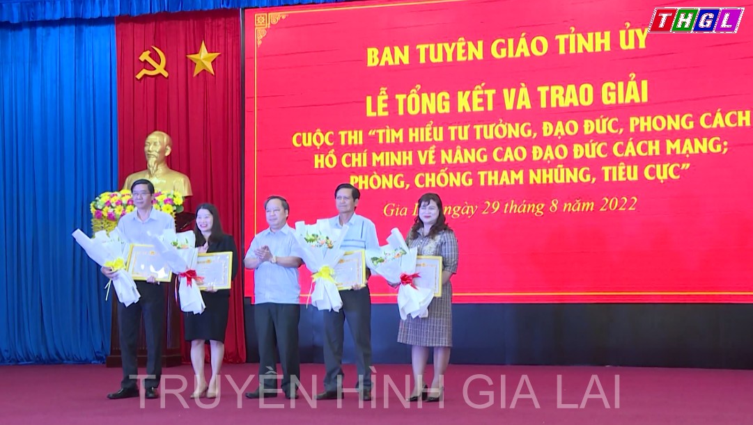 Lan tỏa việc học tập, làm theo gương Bác và tình yêu biển đảo quê hương thông qua các cuộc thi