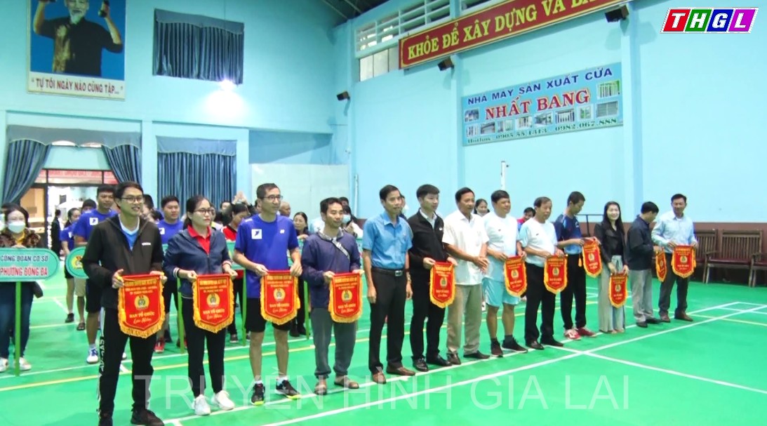 TP.Pleiku tổ chức giải bóng chuyền nam – nữ kết hợp