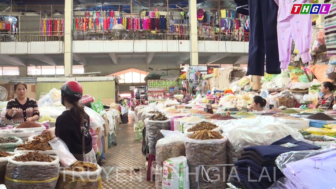 Giá xăng và tác động đến thị trường hàng hóa