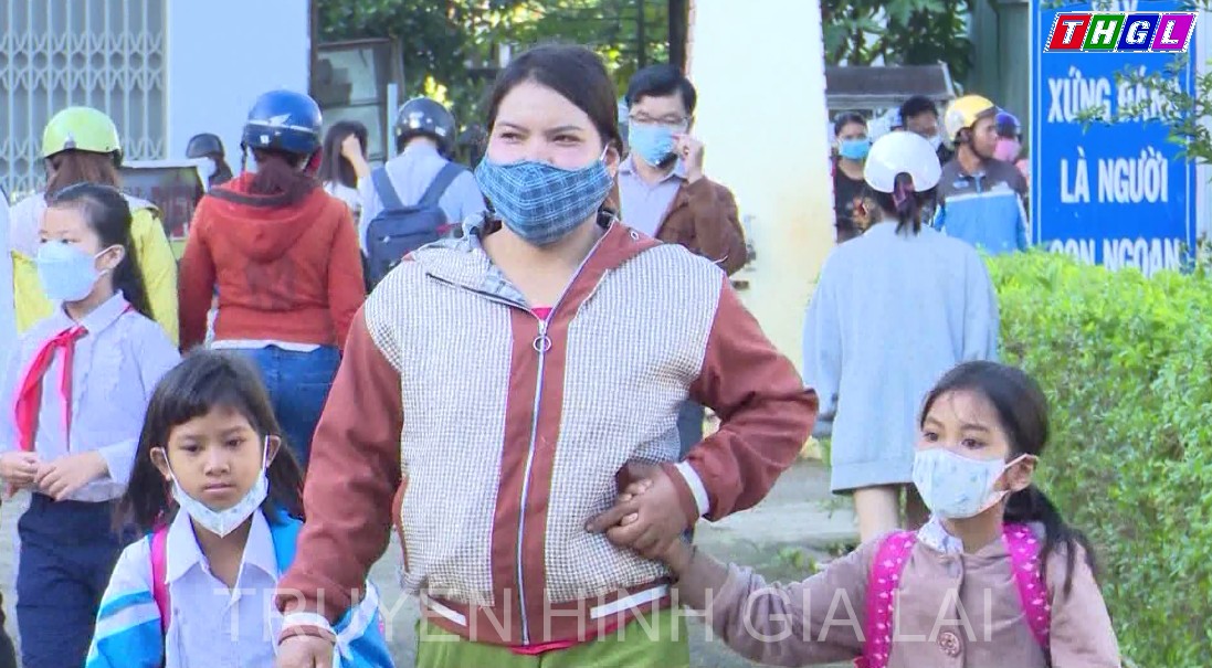 Hôm nay, trên 400 ngàn học sinh toàn tỉnh Gia Lai đến trường để dự Lễ Khai giảng năm học mới