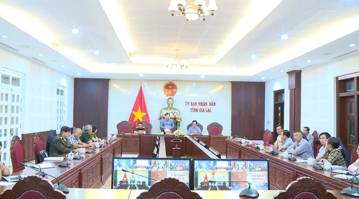 Phó Thủ tướng Chính phủ Lê Văn Thành chủ trì họp trực tuyến rà soát công tác ứng phó với bão số 4 với các tỉnh, thành phố trực thuộc Trung ương