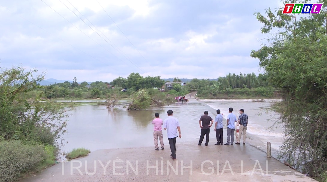 Khắc phục thiệt hại và chủ động ứng phó với hoàn lưu sau bão số 4