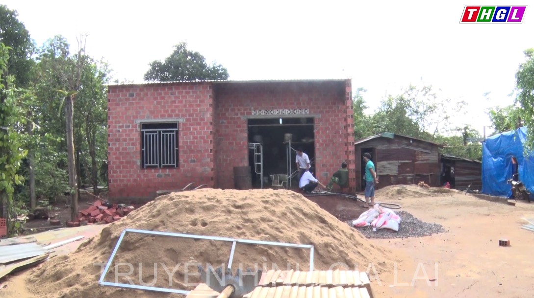 Xã Ia Din, huyện Đức Cơ ưu tiên xóa nhà tạm, nhà dột nát