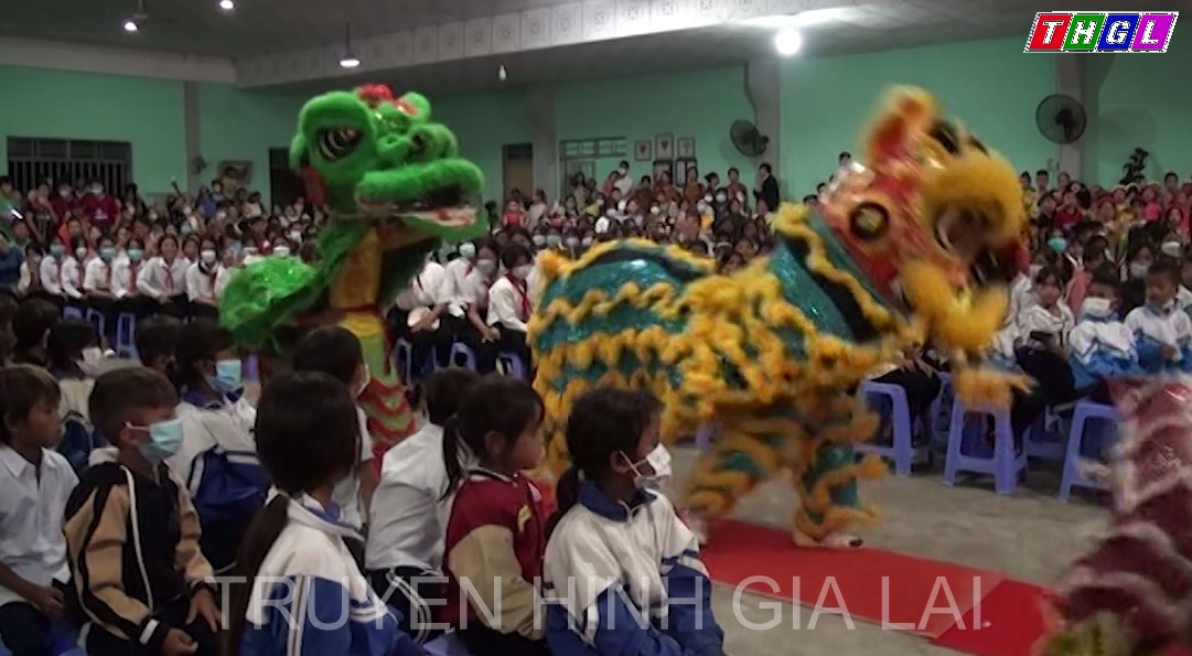 Kông Chro: Tổ chức Chương trình “Đêm hội trăng rằm”