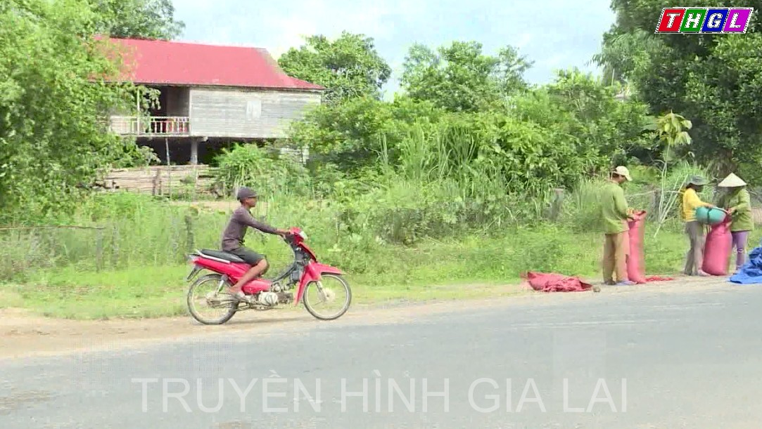 Cần xử lý nghiêm tình trạng trẻ em điều khiển xe máy phân khối lớn