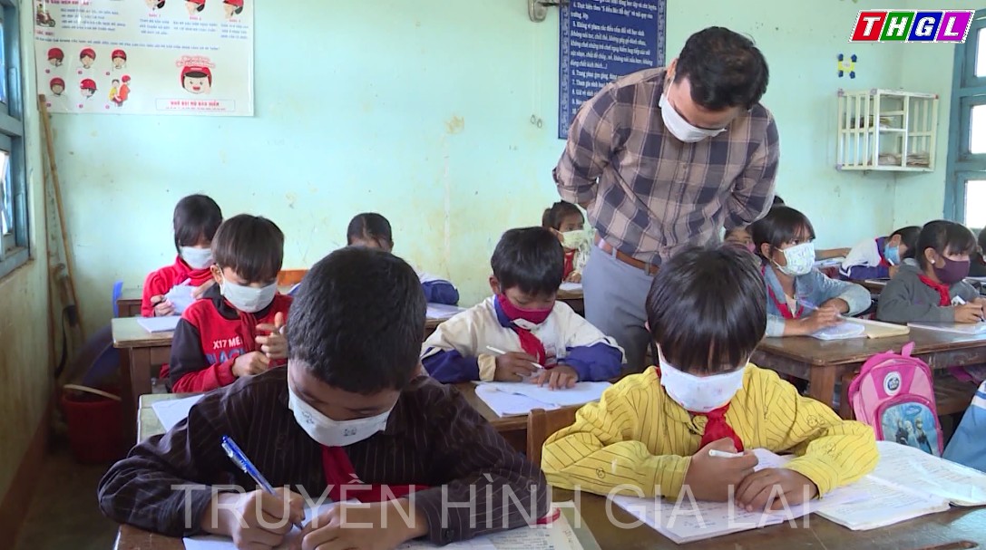 Trên 99% học sinh dân tộc thiểu số cấp tiểu học hoàn thành chương trình vào năm học 2024 – 2025