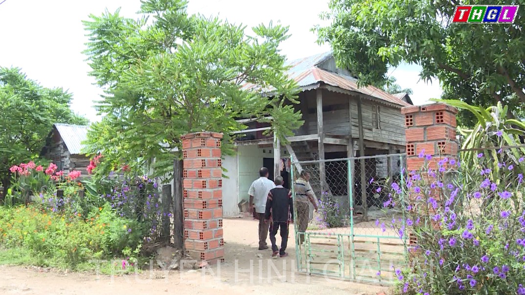 Phát huy vai trò của người uy tín trong thực hiện cuộc vận động  “Toàn dân đoàn kết xây dựng nông thôn mới, đô thị văn minh”