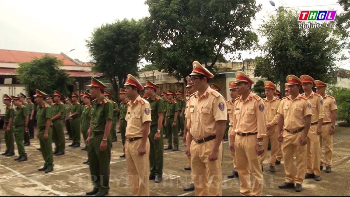 Công an huyện Kbang tổ chức lễ ra quân thực hiện đợt thi đua đặc biệt