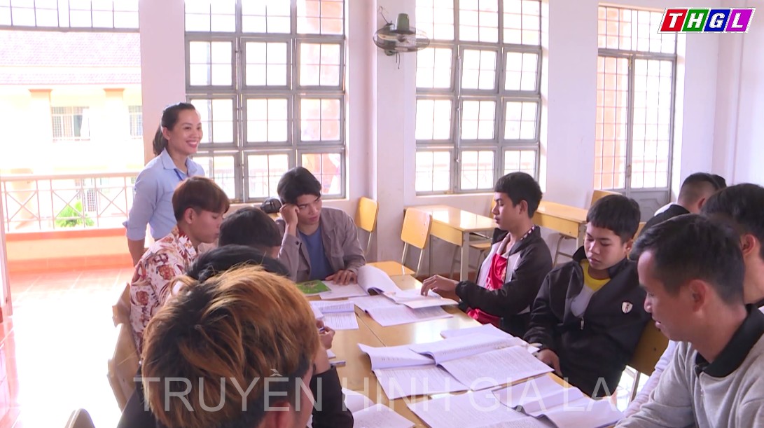 Nâng cao kỹ năng mềm, tăng cơ hội nghề nghiệp cho thanh niên DTTS