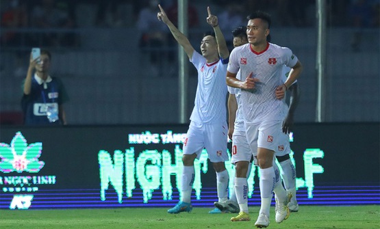 Kết quả, BXH V.League 2022 hôm nay, 23/10: CLB Hải Phòng áp sát ngôi đầu của CLB Hà Nội