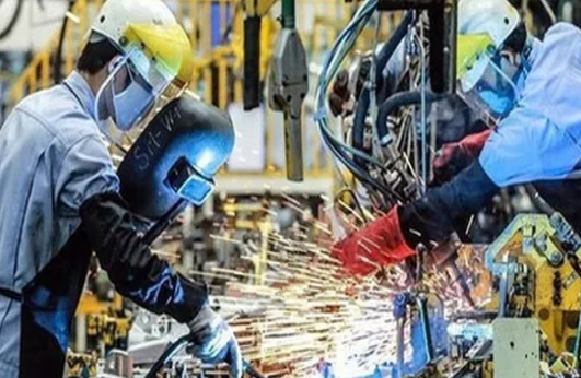 Kinh tế Việt Nam tiếp tục duy trì tăng trưởng cao