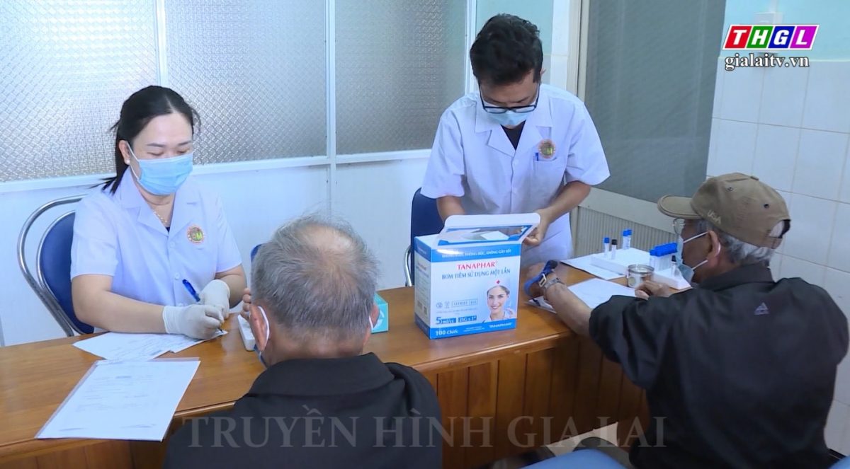 Chung tay chăm sóc Người Cao tuổi có hoàn cảnh khó khăn