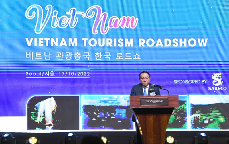 Ưu tiên hàng đầu cho bảo tồn và phát huy các giá trị văn hóa Việt Nam