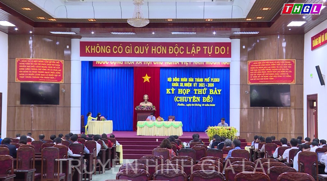Kỳ họp thứ 7 (chuyên đề) HĐND TP. Pleiku khóa XII: Thông qua 7 nghị quyết quan trọng