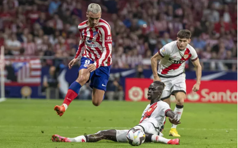 Atletico Madrid đánh rơi chiến thắng phút bù giờ | La Liga