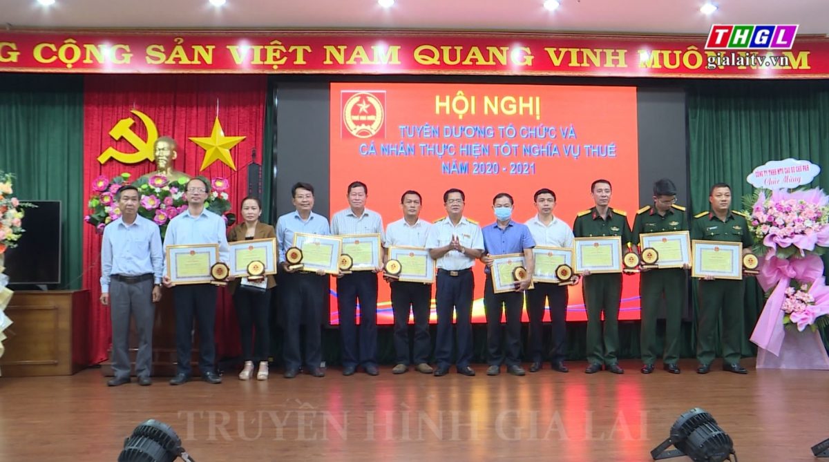 Hội nghị tuyên dương người nộp thuế thực hiện tốt chính sách pháp luật thuế năm 2020- 2021