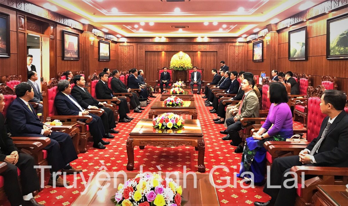 Thường trực Tỉnh ủy Gia Lai tiếp, làm việc với Đoàn lãnh đạo cấp cao tỉnh Sê Kông (Nước Cộng hòa dân chủ nhân dân Lào)