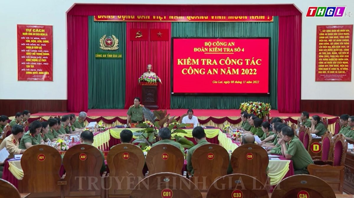 Thứ trưởng Bộ Công an Lê Quốc Hùng kiểm tra công tác Công an tại Công an tỉnh Gia Lai