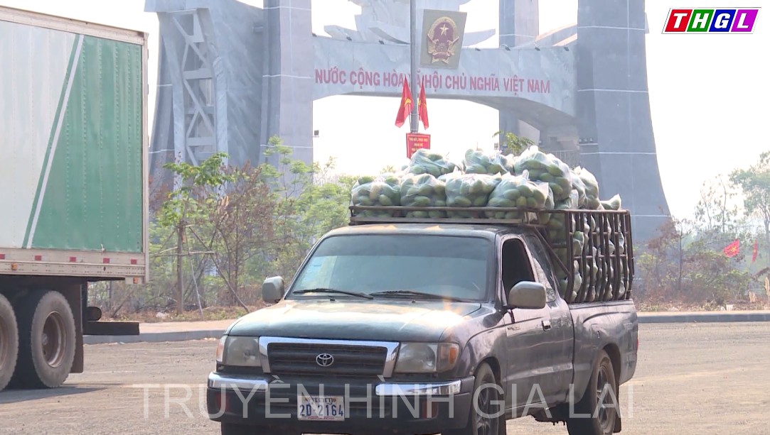 Đầu tư, nâng cấp, phát triển các loại hình thương mại ở khu vực biên giới