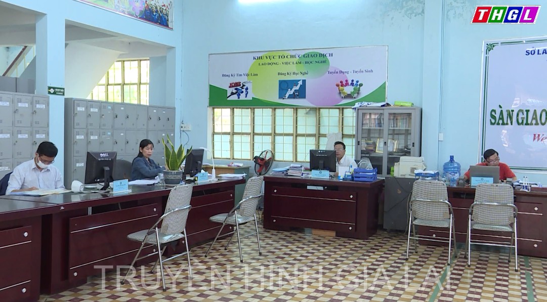 Lao động vẫn chủ yếu tìm việc ở nhóm ngành lao động phổ thông