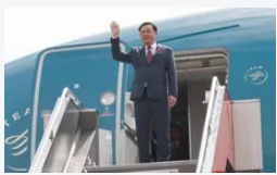 Chủ tịch Quốc hội Vương Đình Huệ bắt đầu chuyến thăm chính thức Philippines