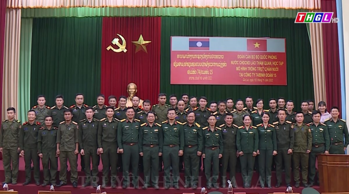 Học viên quân nhân Lào tham quan học tập thực tế tại tỉnh Gia Lai