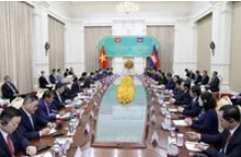 Thủ tướng Phạm Minh Chính hội đàm với Thủ tướng Campuchia