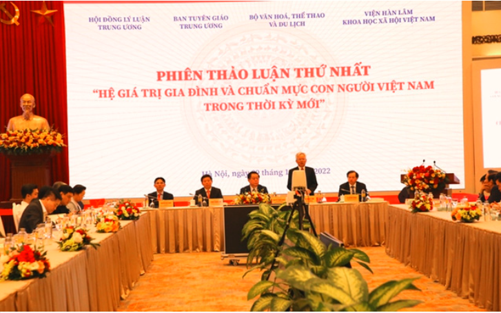 Từng bước xây dựng hệ giá trị Việt Nam