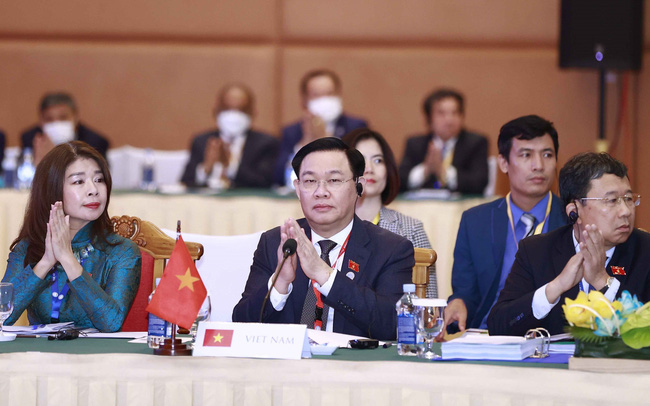 Chủ tịch Quốc hội Vương Đình Huệ dự Phiên họp Ban chấp hành AIPA-43